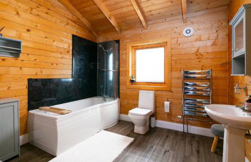 Sleeps6- Hot Tub- Pet Friendly- Log Burner - Foto 3