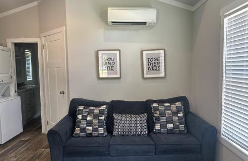 Charming Tiny Home! Close to Oxford, Sardis Lake, Safari Animal Zoo - Foto 29