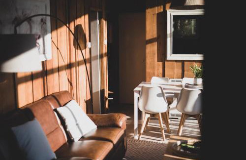 Timber Hill Self Catering Cedar Lodges - Foto 11