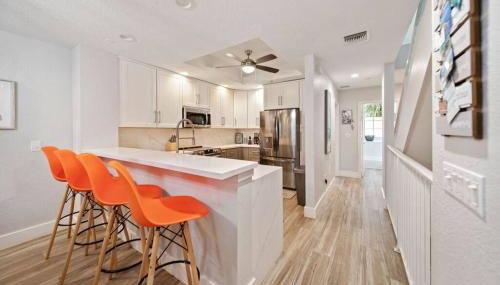 Vacay Vibes-Luxury Home in Oceanfront Resort with Pools, Pickleball & Marina - Foto 4, pet friendly, minibar