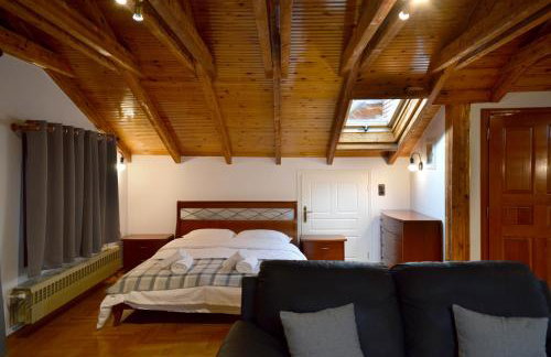 Wooden Attic - Foto 2