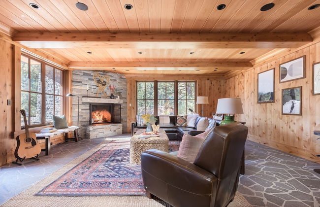 Hunter by Avantstay Riverfront Cabin w Prvt Cottage 5mins From Palisades - Photo 15