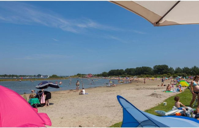 Villa by Lake Veere With Sauna and Terrace - Foto 25