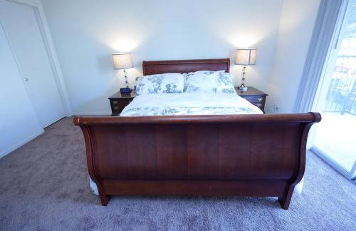 Peaceful Family Friendly 2BR 2BA Entire Apt Unit in Belmont Hill - Foto 20