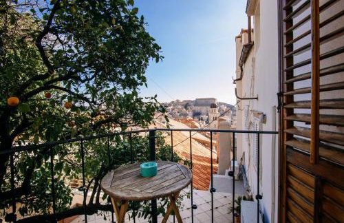 Secret Orange by DuHomes - Photo 70