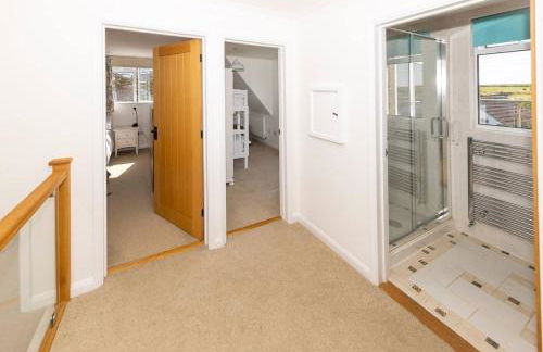 Big Sky at Hive Beach - Photo 16