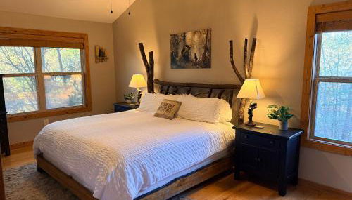 Cozy North GA Cabin 3BR3BA, Fire Pit & Game Rm - Foto 3