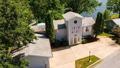 Waterfront 3BR Loft w Dock on Lake of Egypt - Foto 3