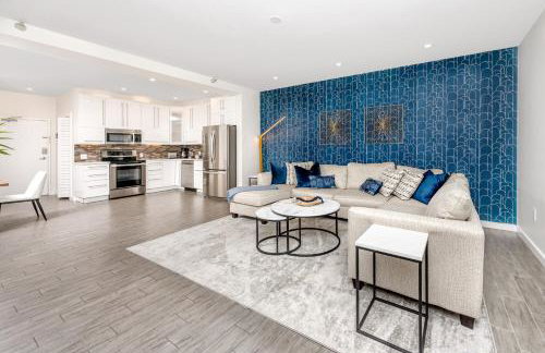 Redington Beach Retreat - Immaculate Beach Condo with Water Views, Pool, Hot Tub - Foto 6