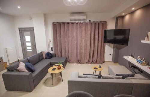 Kalafatis Downtown Apartment - Photo 27