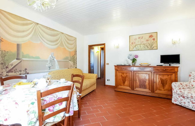 Splendid Holiday Home in Orciatico with Hot Tub & Pool - Foto 18