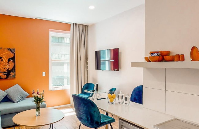 Urban Oasis ApartHotel - Photo 10