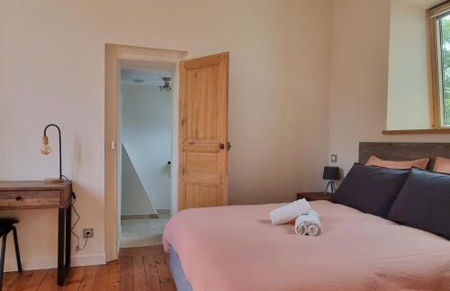 Luxe et tranquillité au vert: maison 6 chambres, piscine, proche du Mans, idéale familles et groupes - FR-1-410-361 - Foto 18