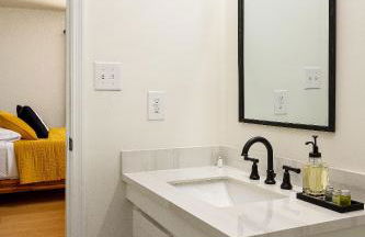 Emerald Retreat - Central & Stylish - 2 BR/2 BA - Foto 20