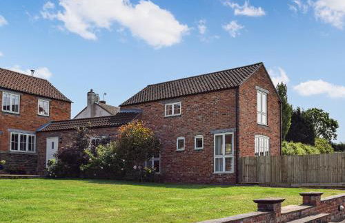 The Stables - Photo 1