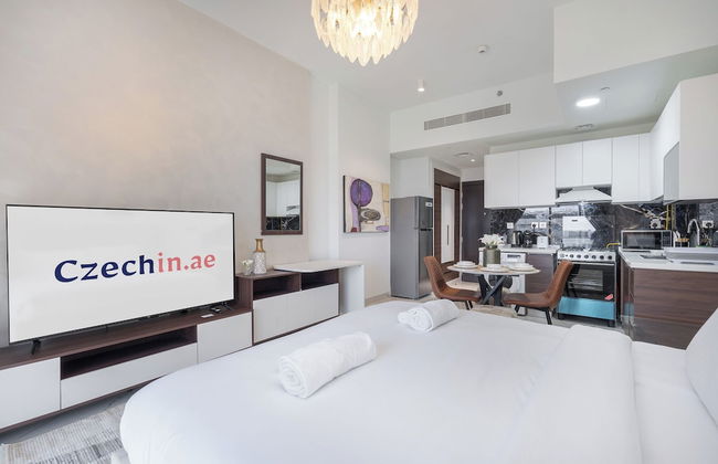 NEW Lisiting | Miracle Garden | Great Location - Photo 1