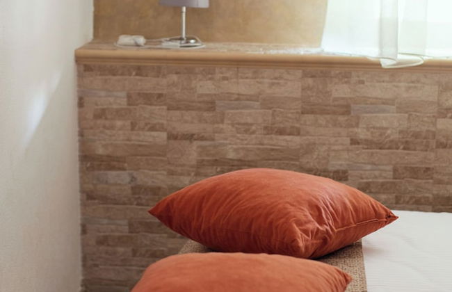 Step to Kotor bay Stoliv - Photo 10