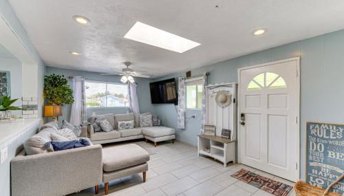 Peaceful Eureka Beach Cottage with 30-Foot Dock - Foto 4