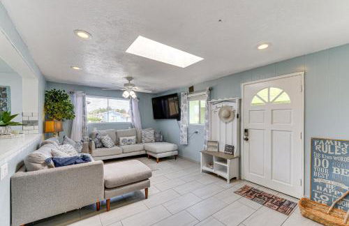 Peaceful Eureka Beach Cottage with 30-Foot Dock - Foto 4