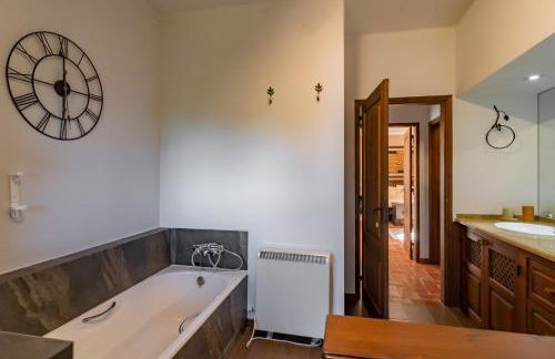 Casa com Piscina Privada em Palmela - Jardim & Estacionamento - Foto 45