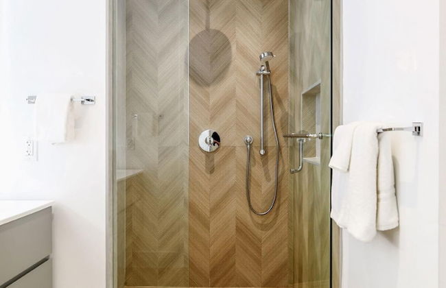 The Modernista 2 - Large Townhome With Pool - Foto 35