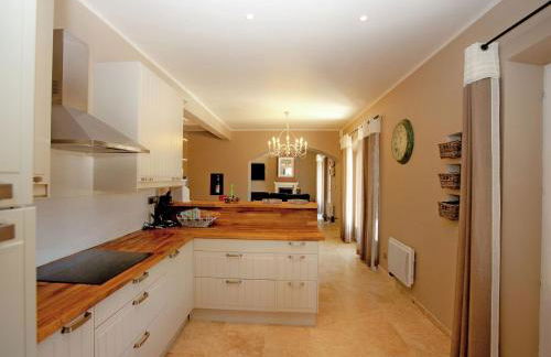 Villa in Provence With Infinity Pool - Foto 26