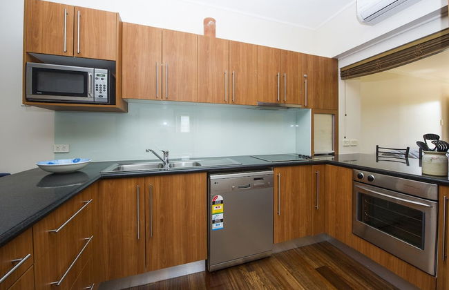 Picnic Bay Apartments Unit 4 - Photo 6