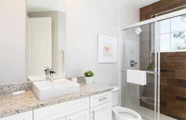 5 BR 6 BA Villa 5min Disneyworld 2169ft BBQ - Foto 10