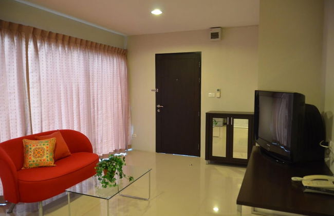 Bangkok Living - Photo 15