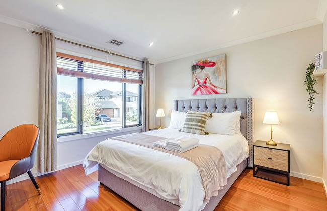 StayAU Magnificent Lakefront Villa - Foto 17