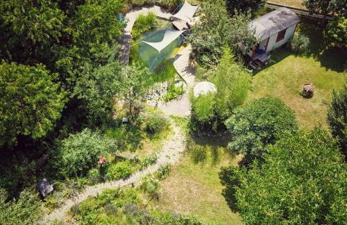 Denkmalgeschütztes Häuschen mit Schwimmteich - Foto 19