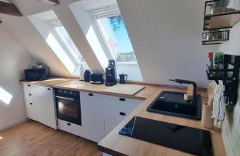 Lichtdurchflutete Dachgeschosswohnung mit Charme - Photo 9