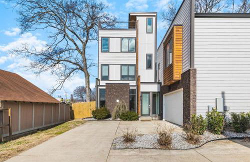 Modern Luxury Rooftop Deck, 3 mi to Downtown - Foto 42