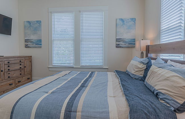 Uptown Cottage 2 Minutes to The Strand and Utmb - Foto 8