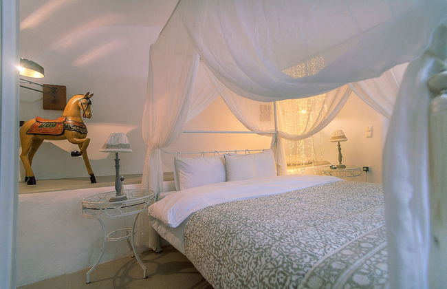 Rock Villas - Emporio | Pool, Jacuzzi, Castle View - Foto 29