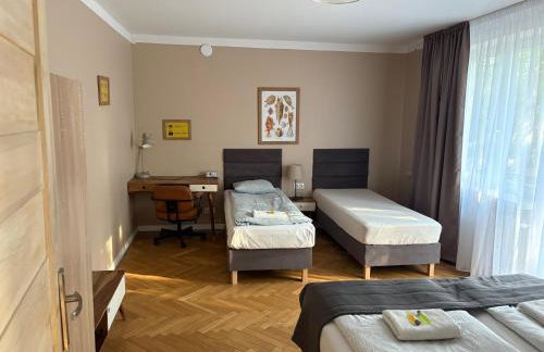 APARTEL Piaseczno - Foto 1