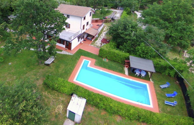 Mansion in San Valentino With Pool - Photo 23