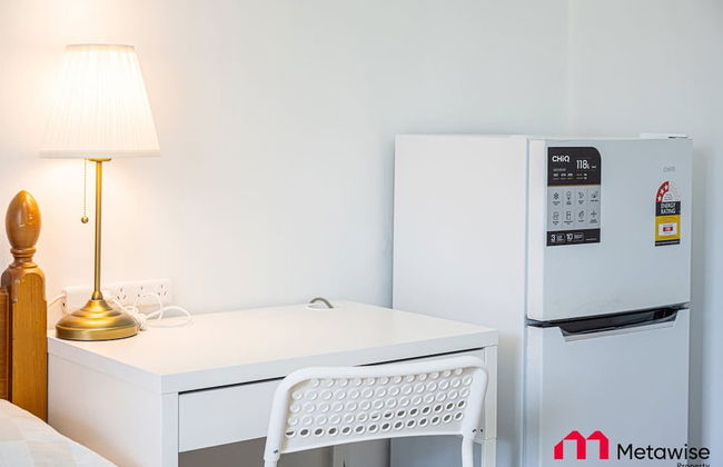 Metawise/parramatta Cozy Room With Furniture Wifi - Photo 14