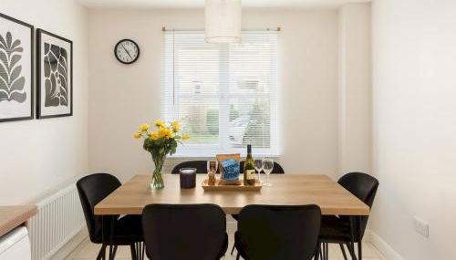 Modern stylish family home private garden - Pass the Keys - Foto 3, Other