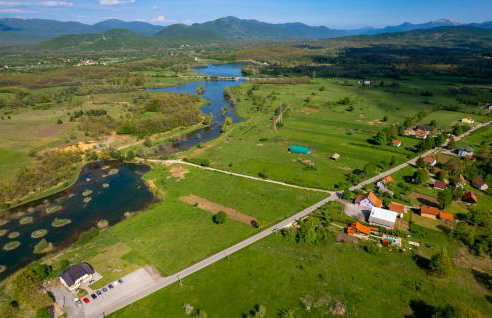 Gorgeous Home In Lovinac With Sauna - Foto 32