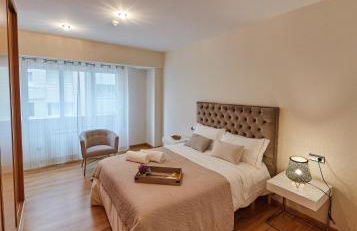 Vut Salvador Santiago - Photo 9