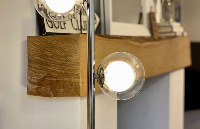 Picturesque Village House - Photo 15