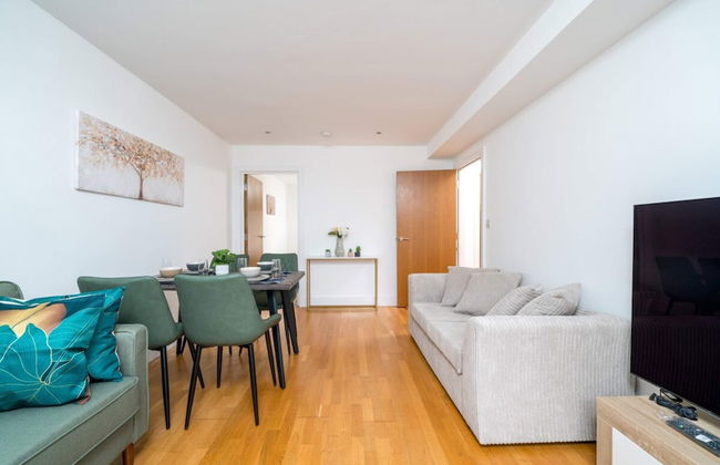 Stunning 3BD Flat, Parking, Sleeps Six, Near Park - Foto 10