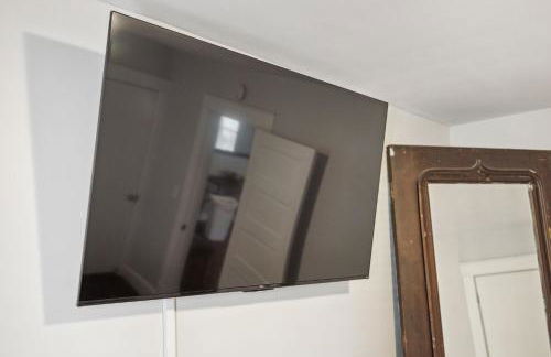 Historic Family Home *Walk to Bars & Restaurants* - Foto 29