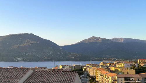 Superbe vue Mer et Montagne - T3 - 5mn des plages - Foto 5