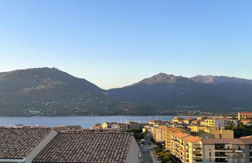 Superbe vue Mer et Montagne - T3 - 5mn des plages - Foto 5