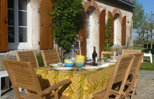 Charming Holiday Home in Montrichard With Pool - Foto 39