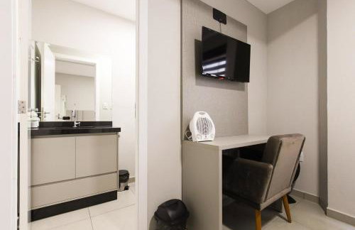 Lou Suítes - Suíte 13 - Simples, Confortável e Perfeito - Foto 12