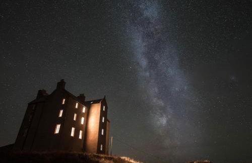 Freswick Castle - Photo 1