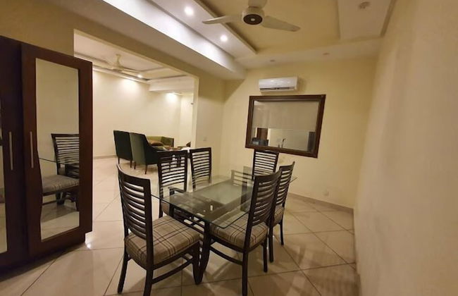 Grand Luxury Apartments - Photo 12